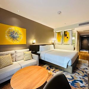 Suite City View
